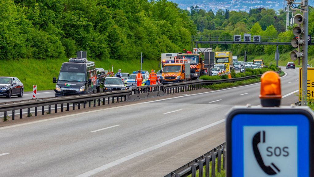 Rems-Murr-Kreis: Unfall vor Kappelbergtunnel sorgt für Stau im Feierabendverkehr