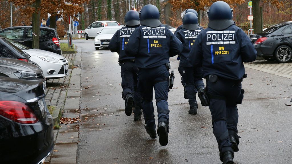 SSV Reutlingen gegen Stuttgarter Kickers: Wie die Polizei Gewalt zwischen beiden Fanlagern verhindern will