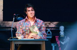 Elvis-Interpret stellt Autobiografie vor
