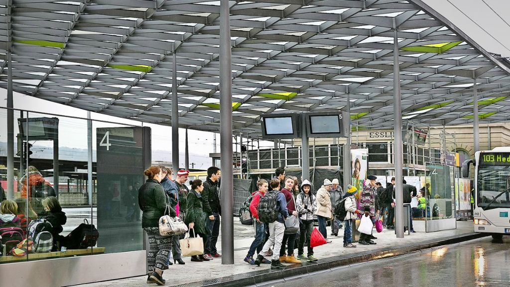 Polizeiverordnung Esslingen: Alkoholverbot am Busbahnhof wird gelockert