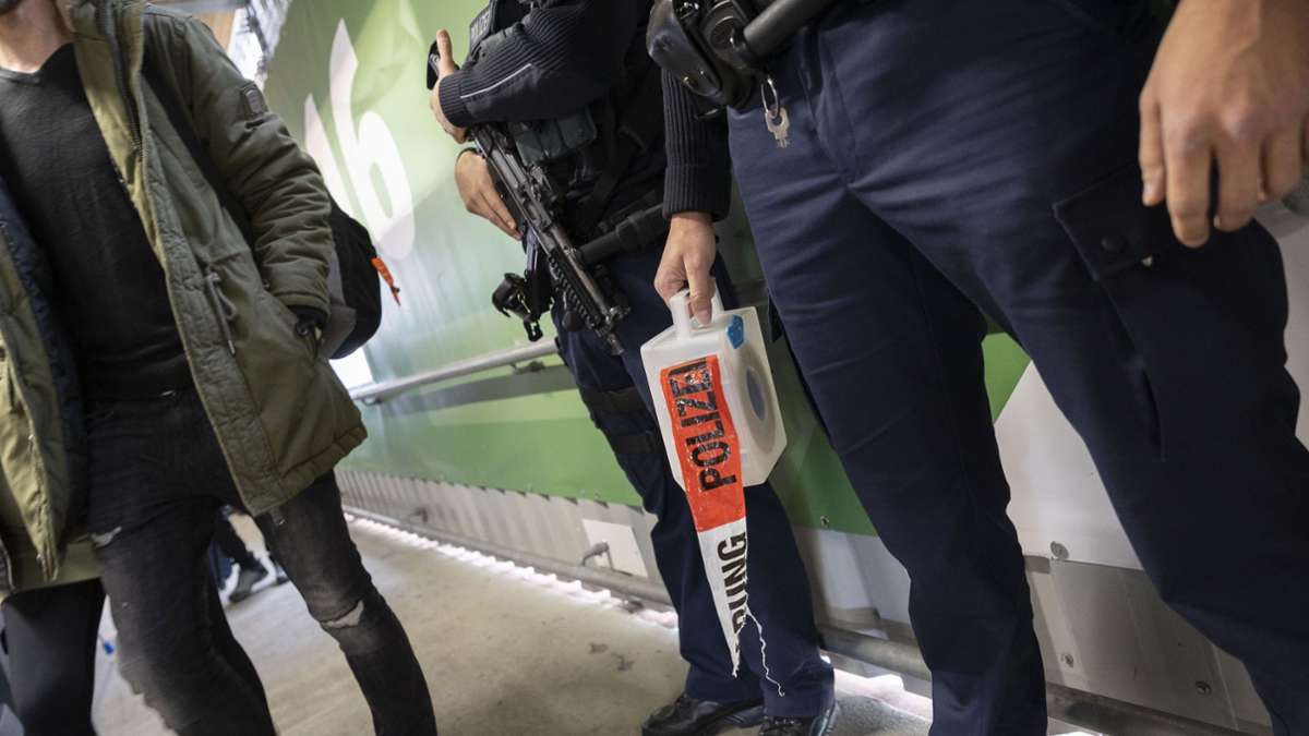 Sicherheitslage in Stuttgart: Wie geht es nach den vielen Drohungen weiter?