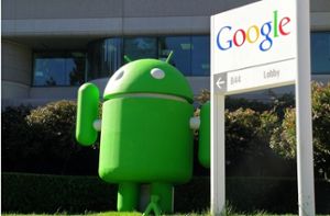 Das Android-Männchen bewacht den Eingang zu Googles Hauptquartier. Foto: dpa
