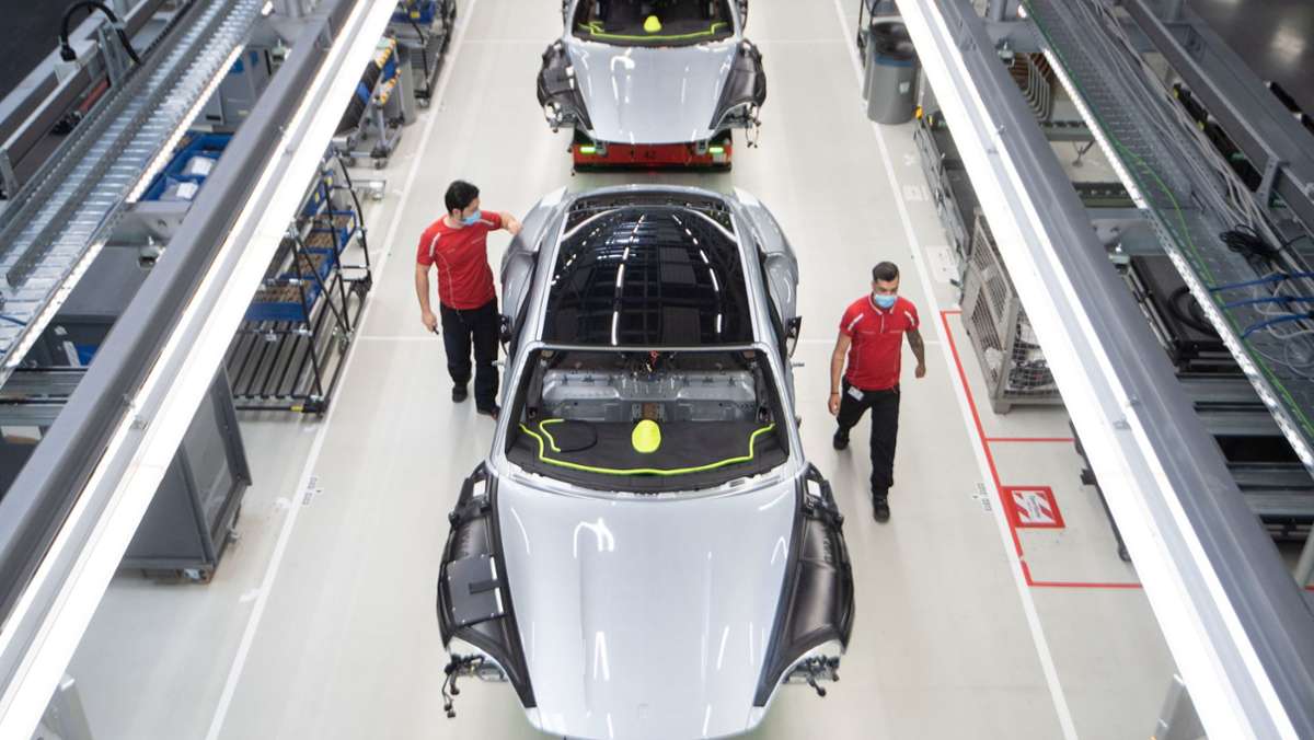 Daimler, Porsche, VW: Entscheidung für das E-Auto