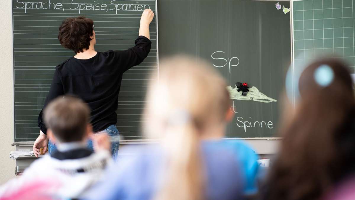  Rund 95 Prozent der Lehrerinnen und Lehrer in Baden-Württemberg sind nach Angaben der Kultusministerin Theresa Schopper geimpft. 