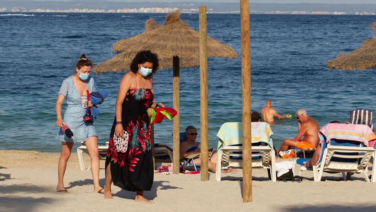 Auf Urlaubsinsel Mallorca: Erstmals Urlauber  wegen Corona-Infektion in Quarantäne
