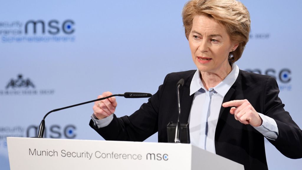 Münchner Sicherheitskonferenz: Von der Leyen  verlangt höhere Ausgaben
