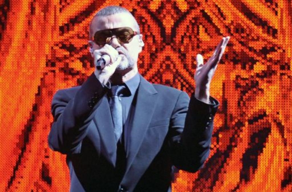 George Michael auf der Bühne in Berlin. Foto: dapd