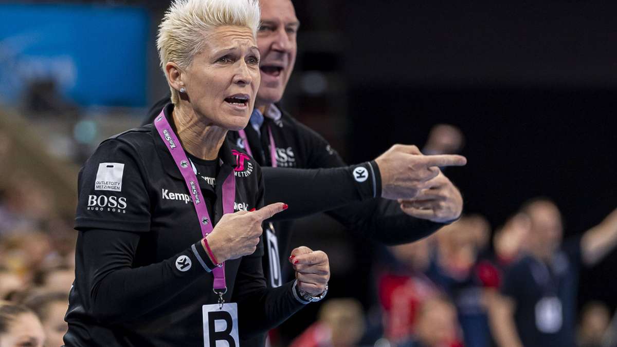  Es ist ein brisantes Derby, aber mit Blick auf die Tabelle diesmal kein Spitzenspiel. Dennoch wollen die Bundesliga-Handballerinnen der TuS Metzingen gegen die SG BBM Bietigheim eine Überraschung schaffen. Trainer Edina Rott äußert sich. 