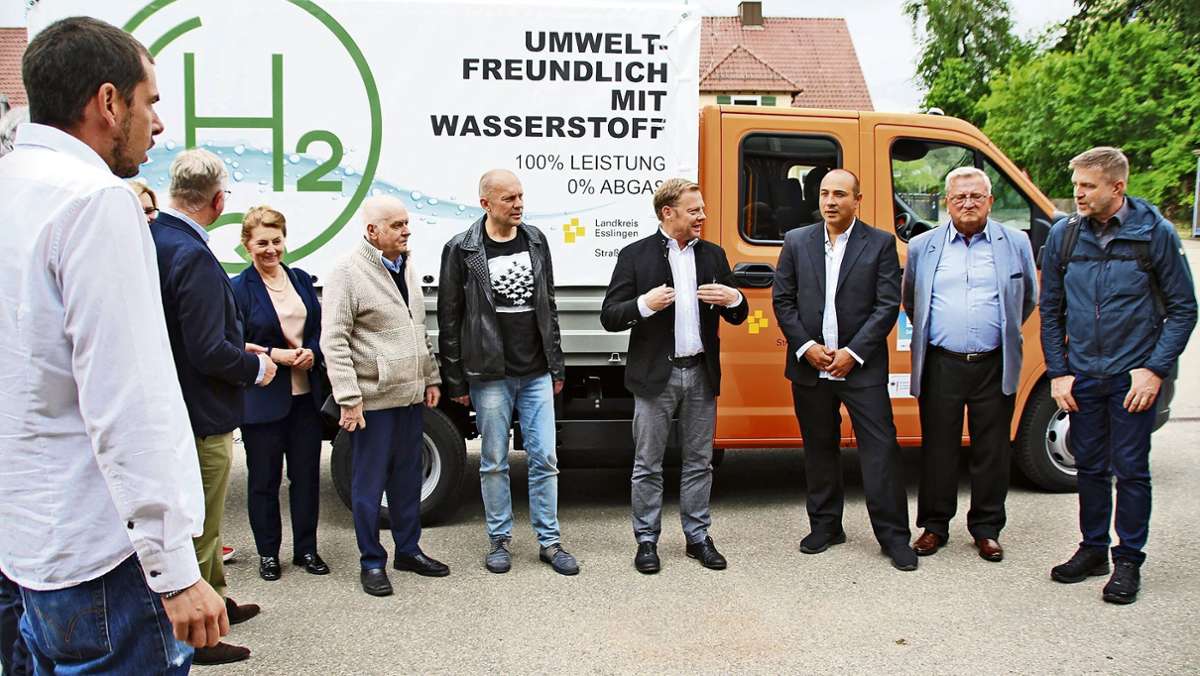 Emissionsfreiheit Kreis Esslingen: Straßenmeisterei fährt mit Wasserstoff