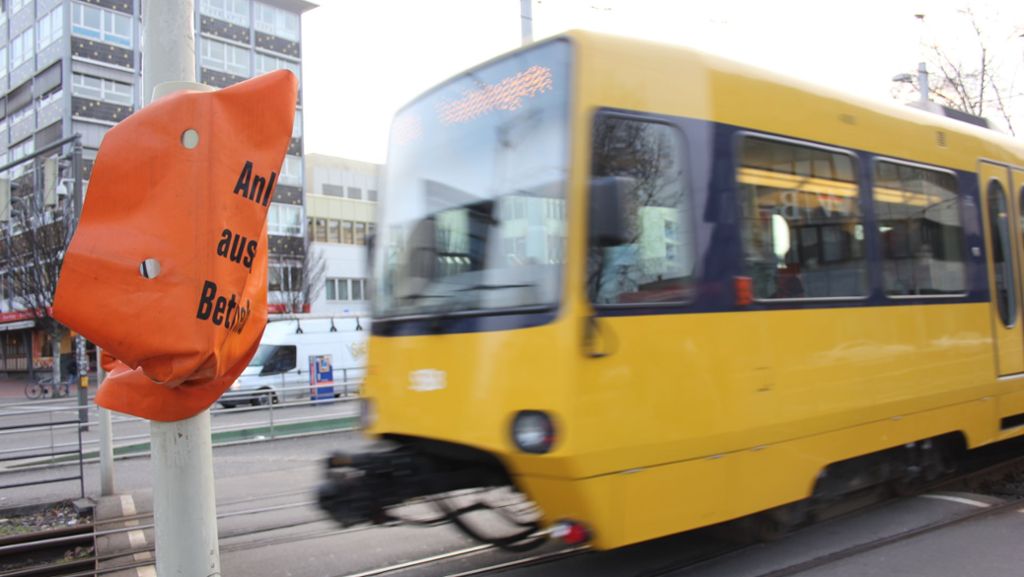 SSB in Bad Cannstatt: Achtung Bahn: Warnleuchten sind weiter defekt