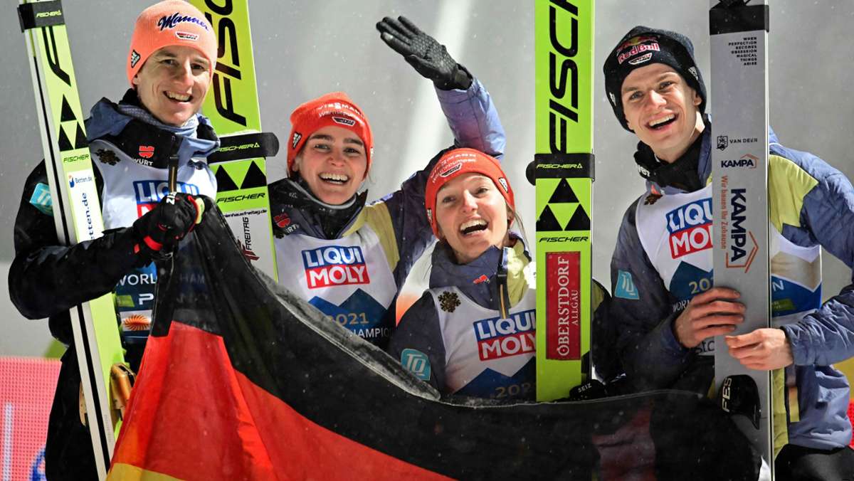 Ski-WM in Planica: Deutsches Skisprung-Team holt WM-Gold im Mixed