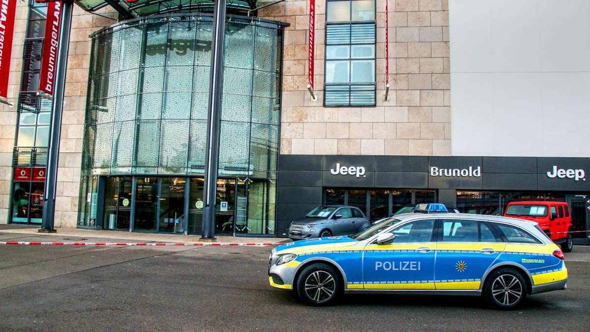 Geldautomat in Sindelfingen gesprengt: Explosion im Breuningerland