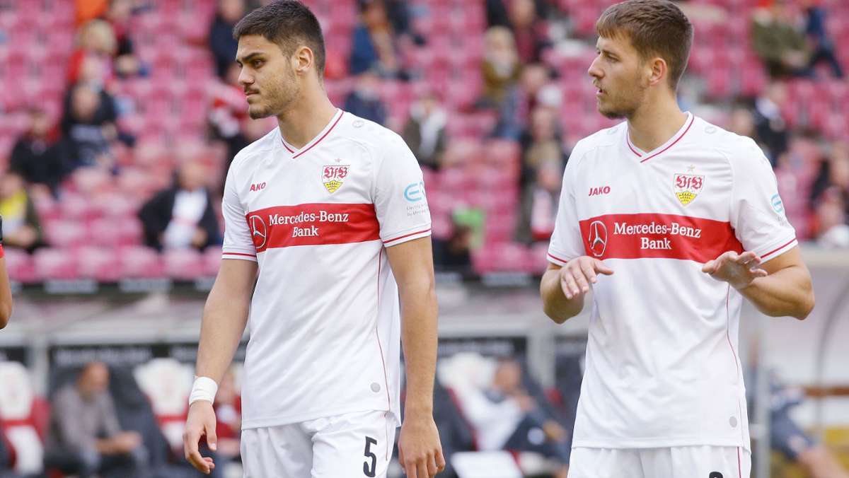 Hiobsbotschaft beim VfB Stuttgart: Zwei VfB-Verteidiger fallen vorerst aus