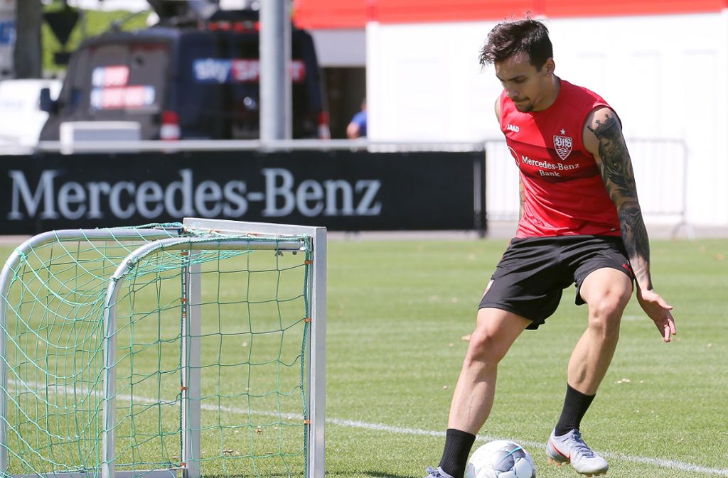 Anastasios Donis wird wohl nicht mehr lange beim VfB trainieren.