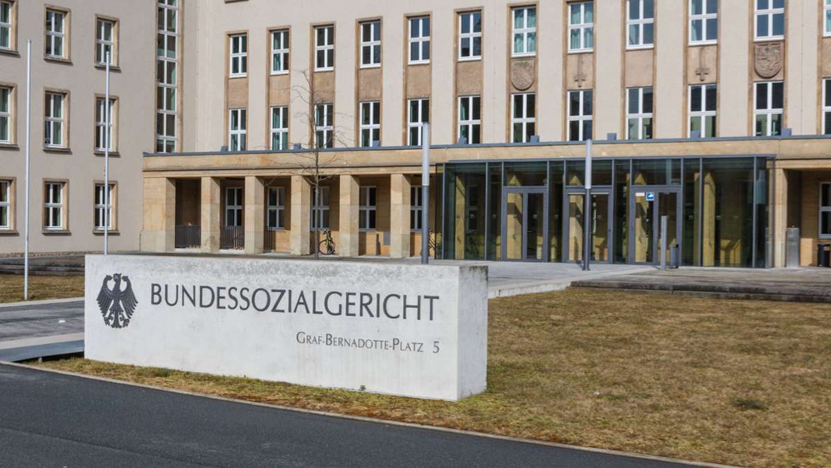 Bundessozialgericht in Kassel: Entscheidung zu Ex-Rettungssanitäter vertagt