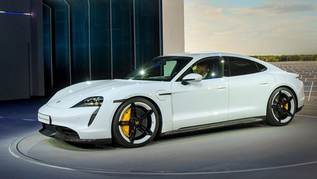 Porsche aus Stuttgart: Taycan zum besten Luxusauto des Jahres gekürt