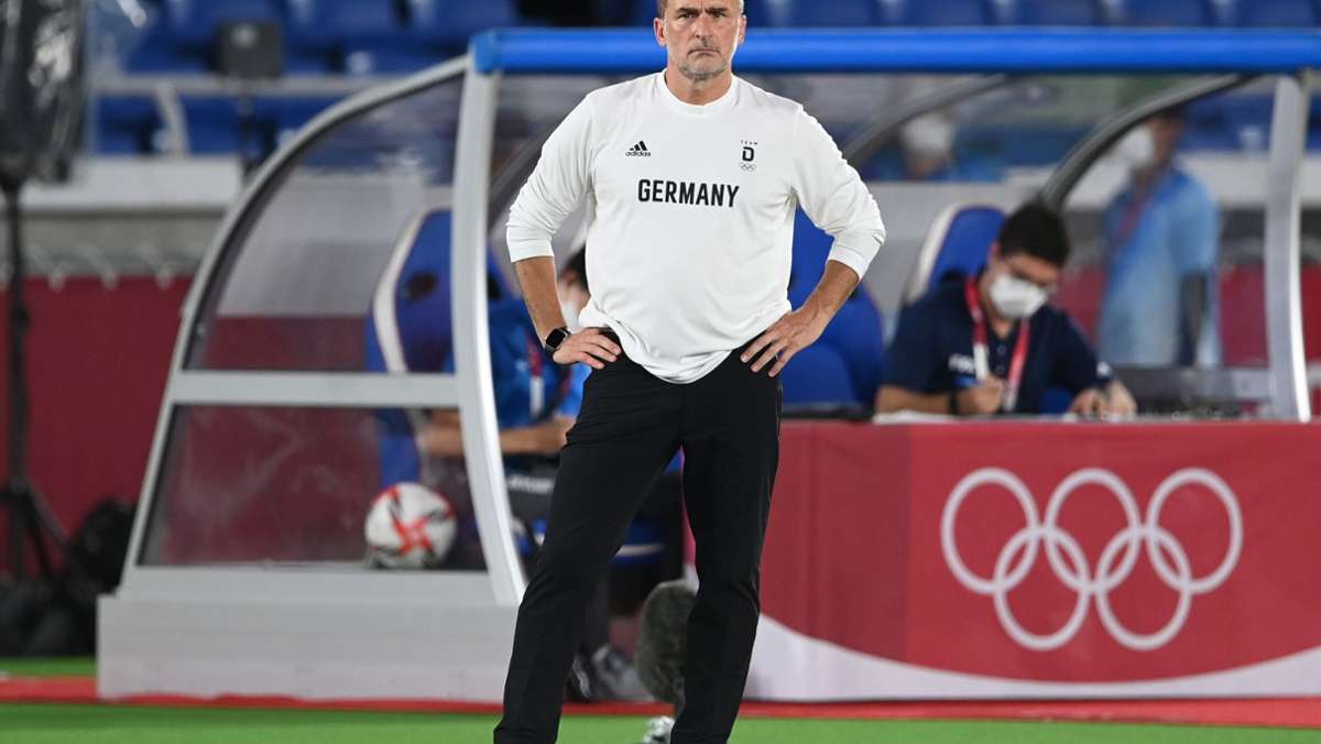  Warum das deutsche Vorrunden-Aus bei Olympia weniger der Mannschaft als vielmehr den deutschen Proficlubs anzulasten ist. Ein Kommentar von Sportredakteur Gregor Preiß. 
