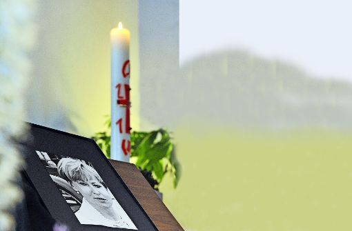 Trauer um Maria Bögerl: Der Mord an der Bankiersfrau konnte bisher nicht aufgeklärt werden. Foto: dpa