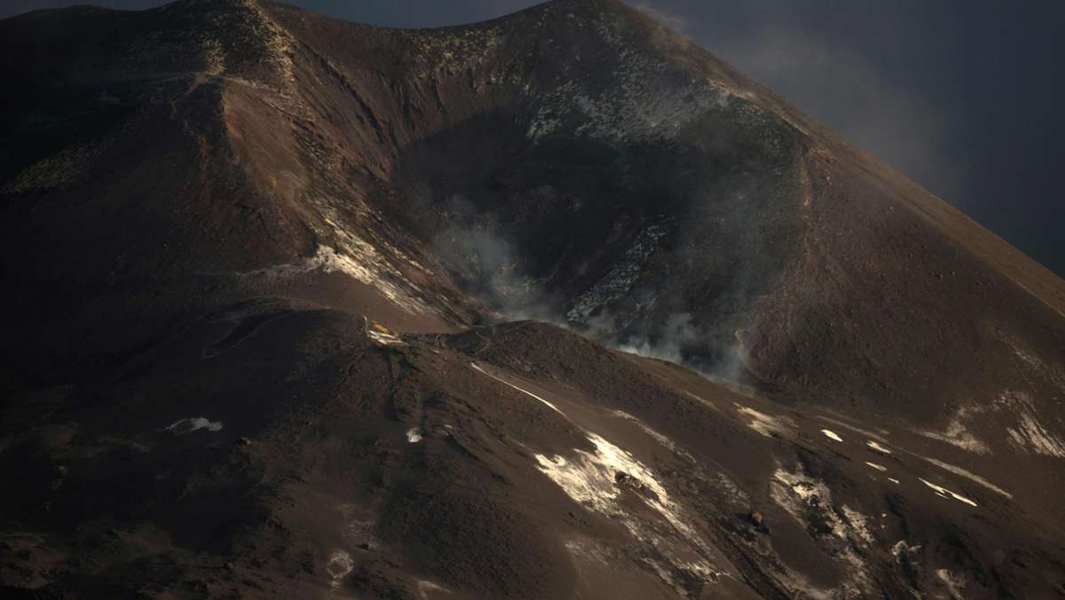  Der Vulkan auf La Palma hat sich beruhigt. Doch die Menschen trauen der Ruhe noch nicht. Es herrscht weiterhin Skepsis auf der zu Spanien gehörenden Vulkan-Insel. 