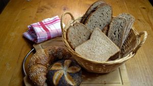 Bestnoten für Bio-Brot und Wurst aus der Region