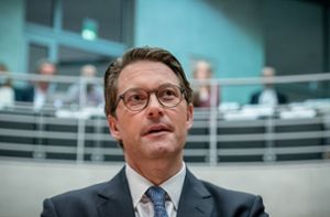 Bundesverkehrsminister Andreas Scheuer äußerte sich in der Nacht zu Freitag im Untersuchungsausschuss des Bundestags. Foto: dpa/Michael Kappeler