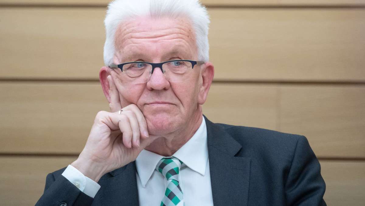 Corona-Pflichttest in Baden-Württemberg: Winfried Kretschmann schließt Kostenübernahme nicht aus
