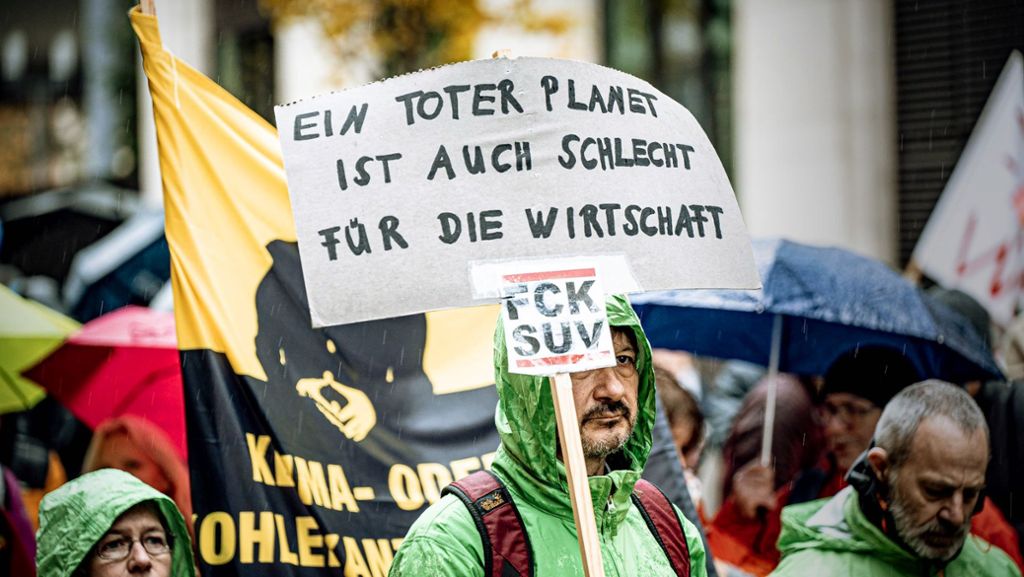 Fridays for Future: Tausende  Klimaschützer gehen in Stuttgart auf die Straße