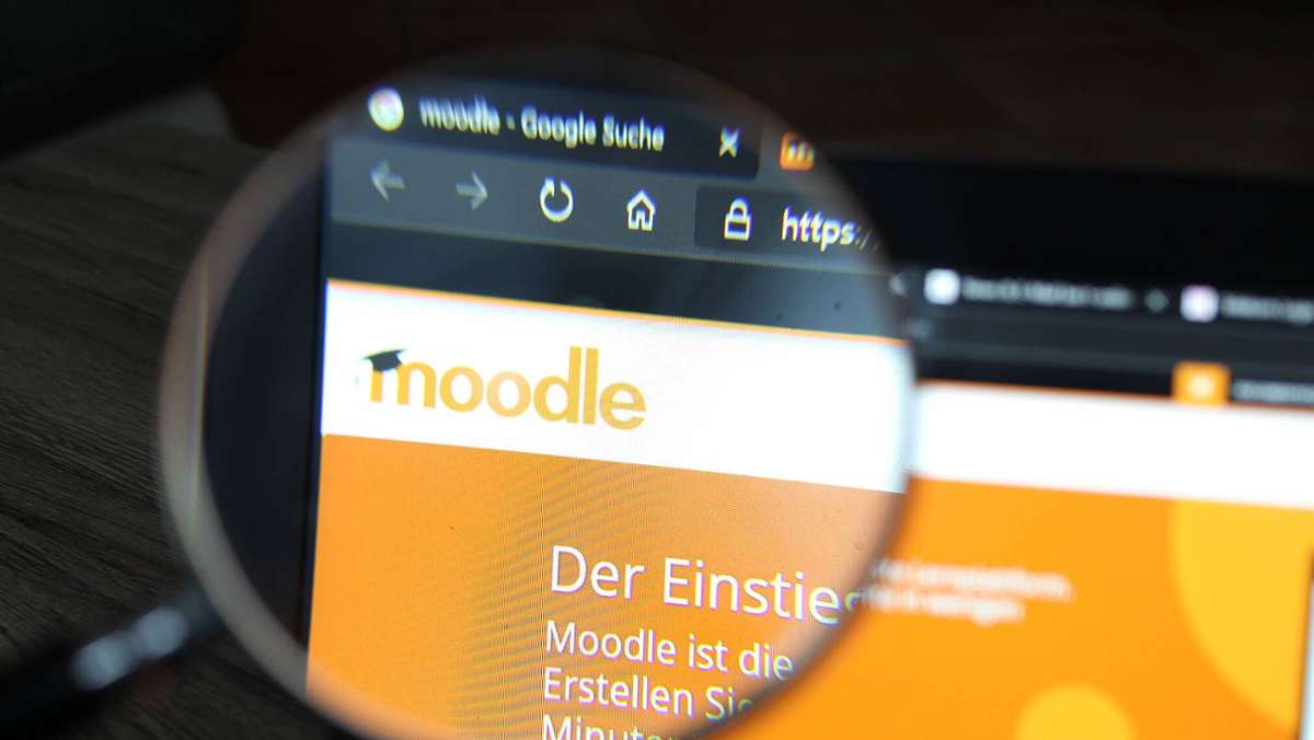 Fernunterricht in Baden-Württemberg: Erneut Störung bei Moodle - Ministerium erhöht Serverkapazität