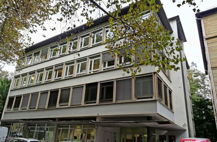 Drei Stuttgarter mit Handicap planen barrierefreies Hostel