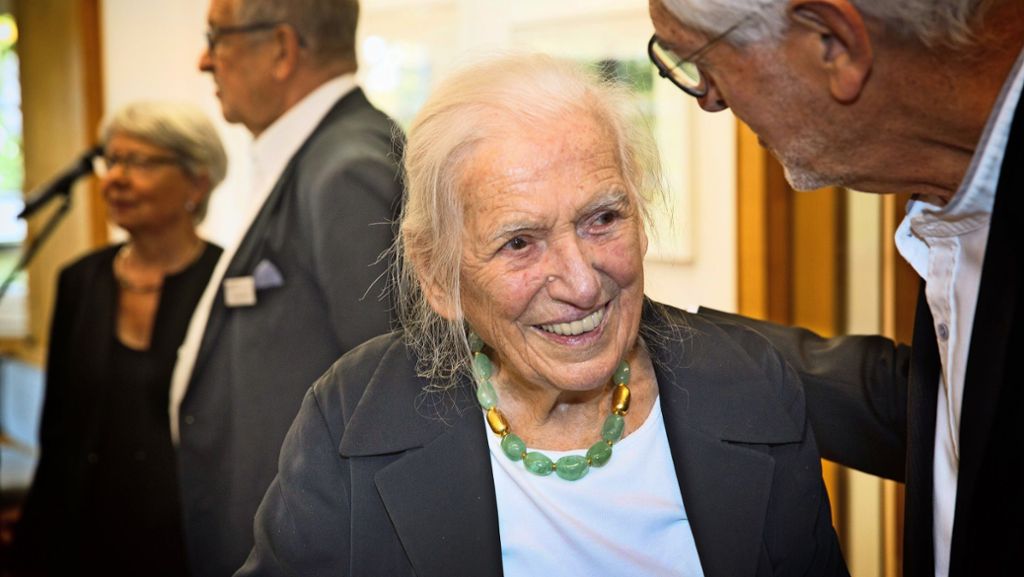 Hildegard Ruoff ist 100: Immer der Kunst und den Menschen zugewandt