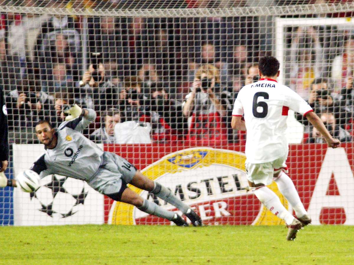 Doch das 2:1 gegen Manchester United am 1. Oktober 2003 legte den Grundstein zum Einzug in das Champions League Achtelfinale.