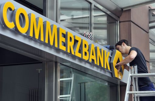 Commerzbank greift Sparkassen an