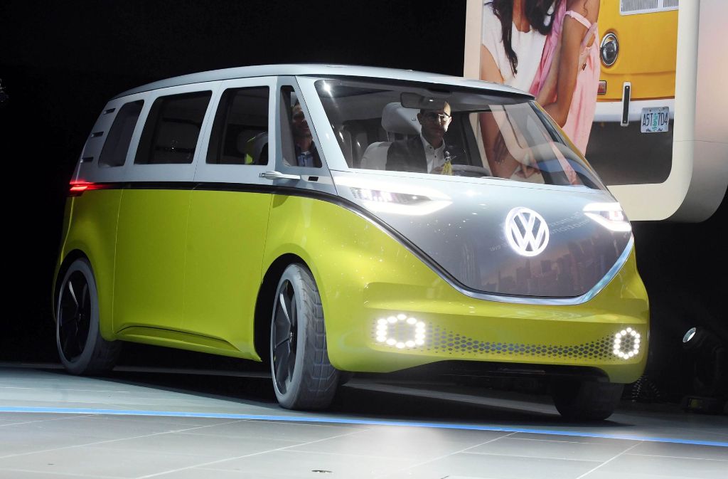 Der Bulli sei eine wichtige Säule der Elektro-Offensive von Volkswagen, so der Autobauer.