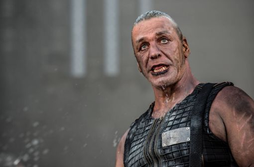 Till Lindemann – gegen ihn werden schwere Vorwürfe erhoben. Foto: IMAGO/Gonzales Photo/IMAGO/Gonzales Photo/Sebastian Dammark