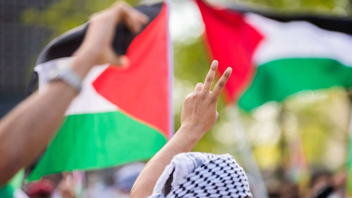 Demoverbot in Freiburg: Sechs Platzverweise wegen verbotener pro-palästinensischer Versammlung