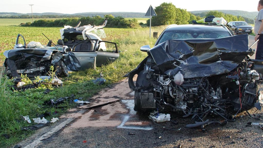 Kreis Böblingen: Tödlicher Verkehrsunfall auf der K1014