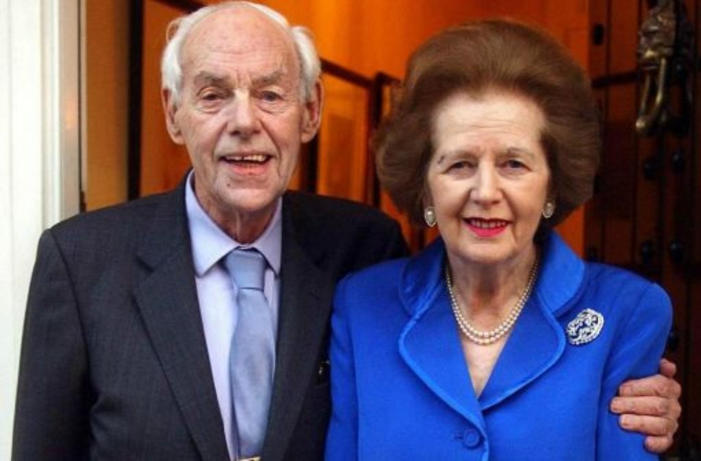 Am 26. Juni 2003 verstarb Thatchers Mann, Sir Denis Thatcher, im Alter von 88 Jahren an einem Herzleiden.