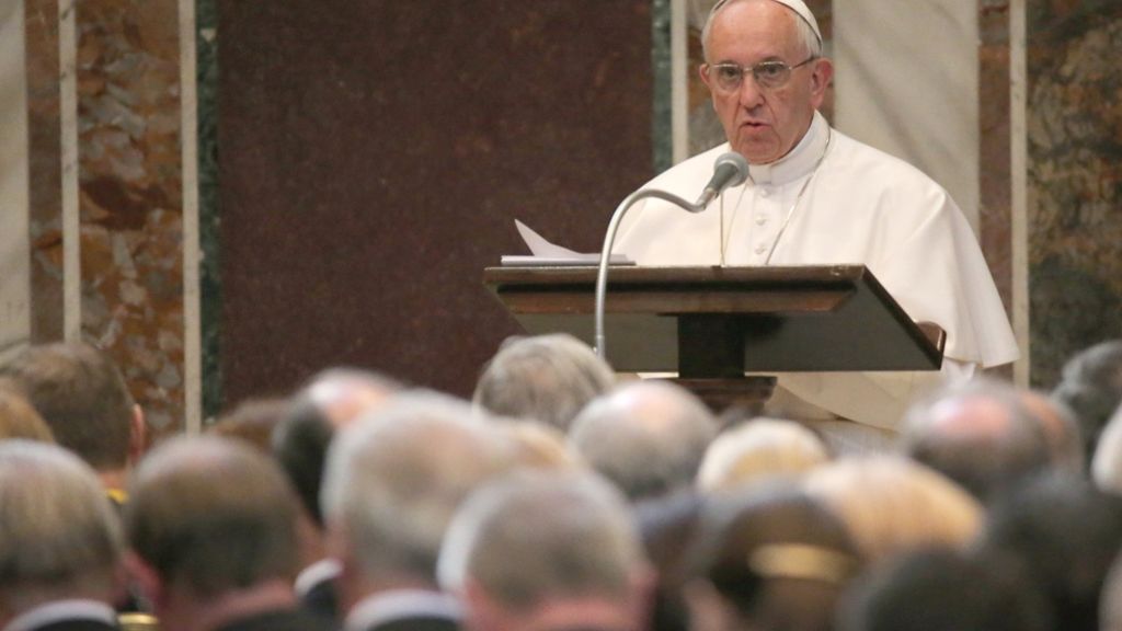 Vatikan: Papst erwägt Zulassung von Frauen zum Diakonat