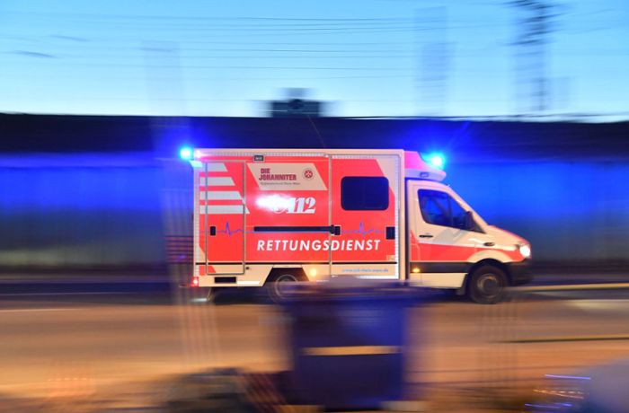 Stadtbahnunfall in Stuttgart-West: Zehnjähriger läuft gegen Bahn und wird leicht verletzt