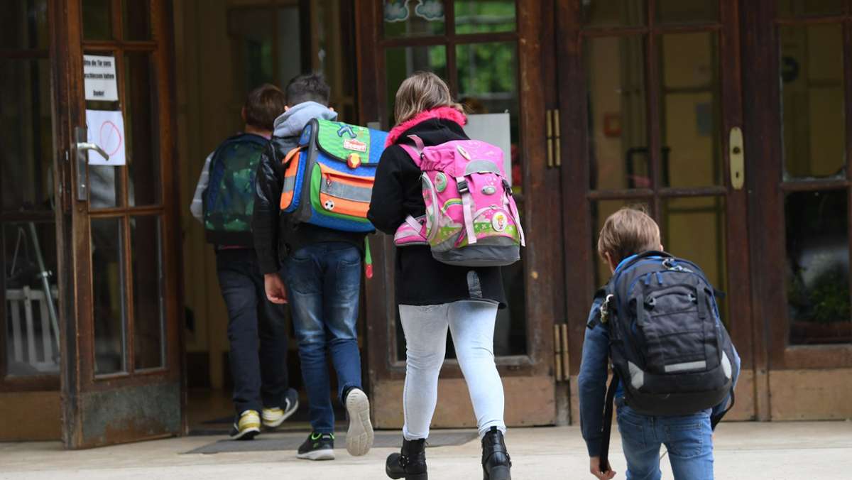 Grundschulen und Kitas in Baden-Württemberg öffnen: Was sich ab Montag für die Kinder  ändert