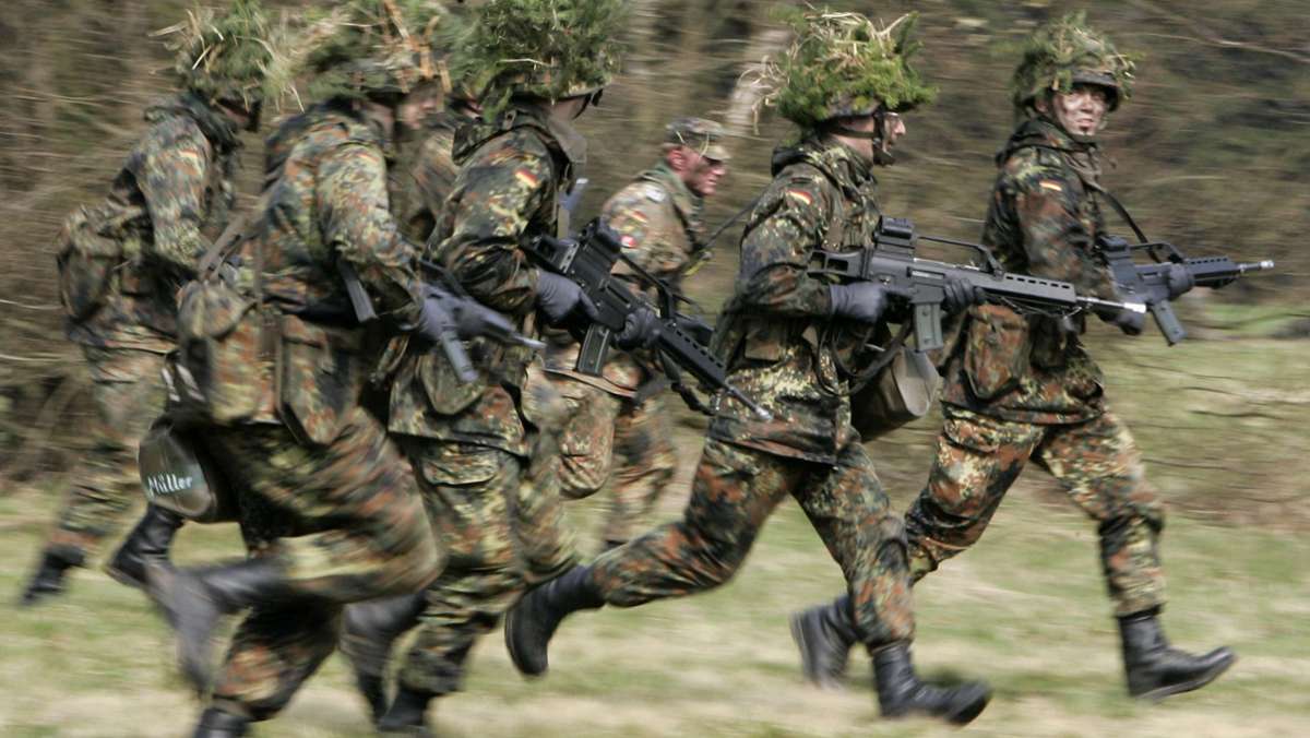 Debatte um Bundeswehr: Werte-Union will die Wehrpflicht zurück