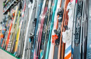 Diebe stehlen Skiausrüstung im Wert von 80 000 Euro