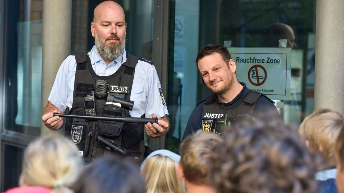 Amtsgericht Stuttgart: Elias schlägt sich wacker als Zeuge