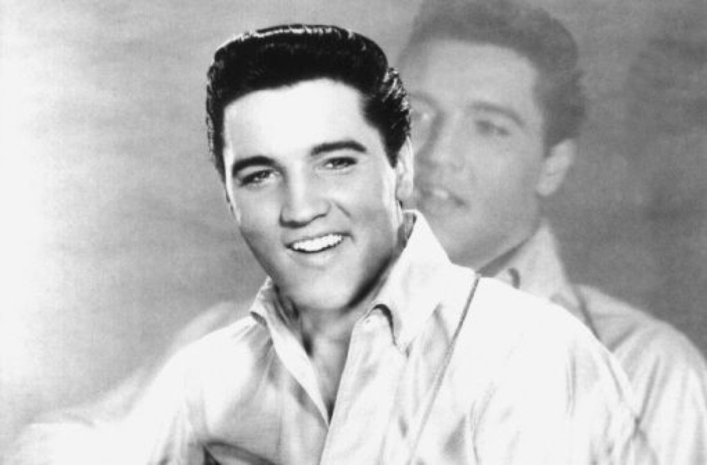 Vom "King of Pop" zum "King of RocknRoll": Seine Stimme, sein Aussehen und sein Hüftschwung waren zu Lebzeiten Elvis Presleys Kapital. Im letzten Jahr wanderten rund 55 Millionen Dollar auf die Konten der Erben des im August 1977 gestorbenen Musikers und machen Elvis the Pelvis damit zum zweitbestverdienenden toten Promi der Welt. Die Einnahmen stammen aus der Touristenattraktion Graceland, aus einer Show in Las Vegas und natürlich aus der Vermarktung seiner Musik.