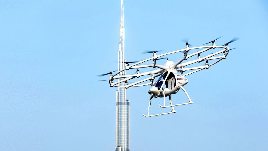  In zwei bis drei Jahren will das Bruchsaler Start-Up Volocopter kommerzielle Flugtaxis zum Einsatz bringen. Am 14. September ist ein Demoflug in Stuttgart geplant. Was werden die Zuschauer davon halten? 