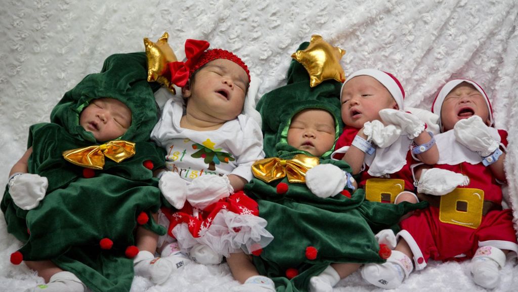 Verkleidungsaktion in Bangkok: So putzig sind Babys in Weihnachtskostümen