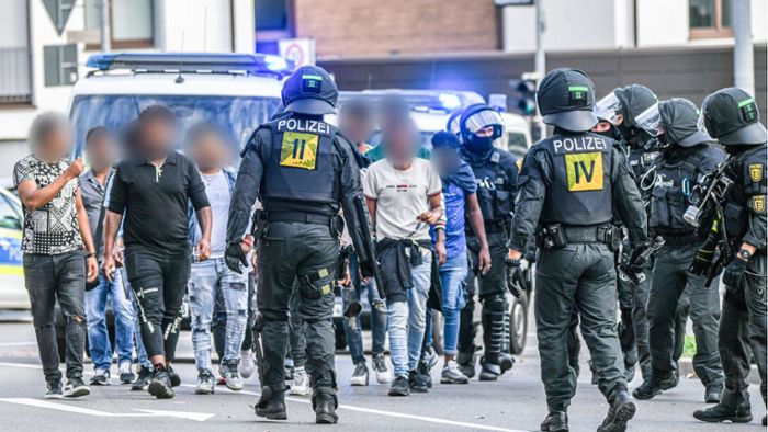 Eritrea-Krawalle in Stuttgart: Polizist: „Ich kam mir vor wie im Krieg“