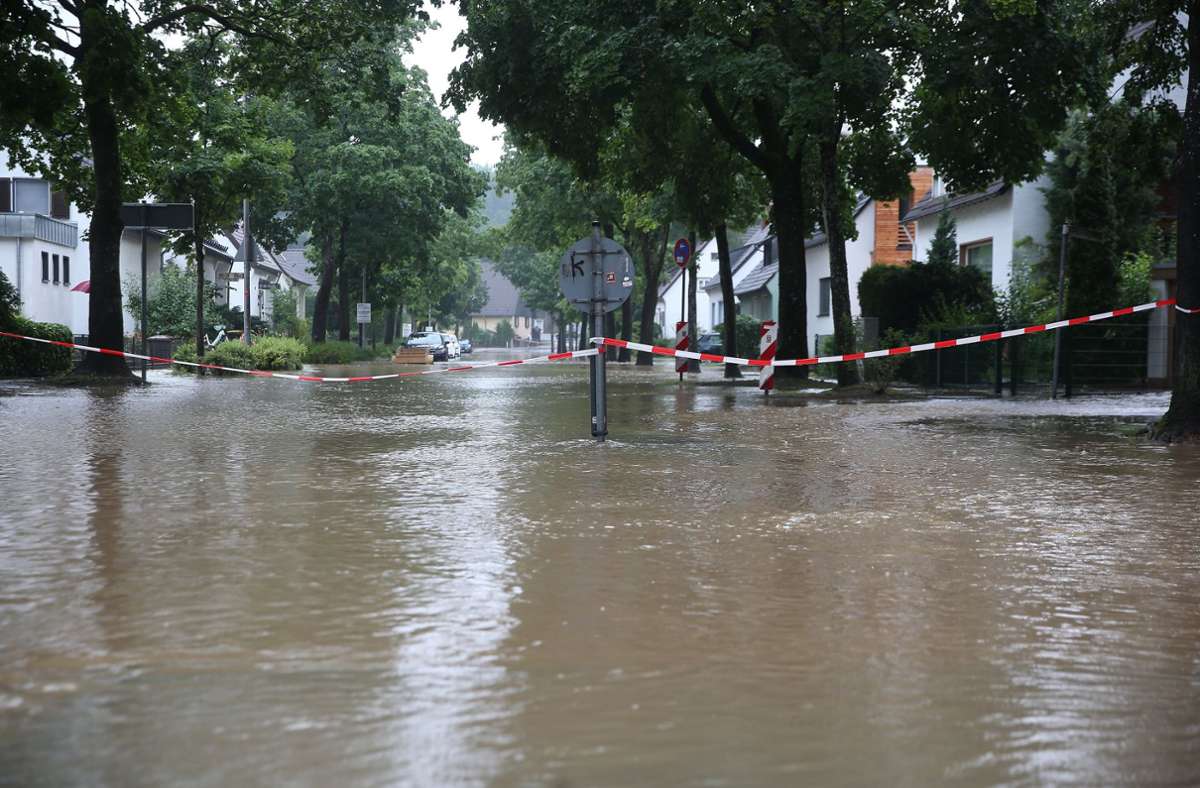 Und auch in Erkrath sind die Straßen überflutet.