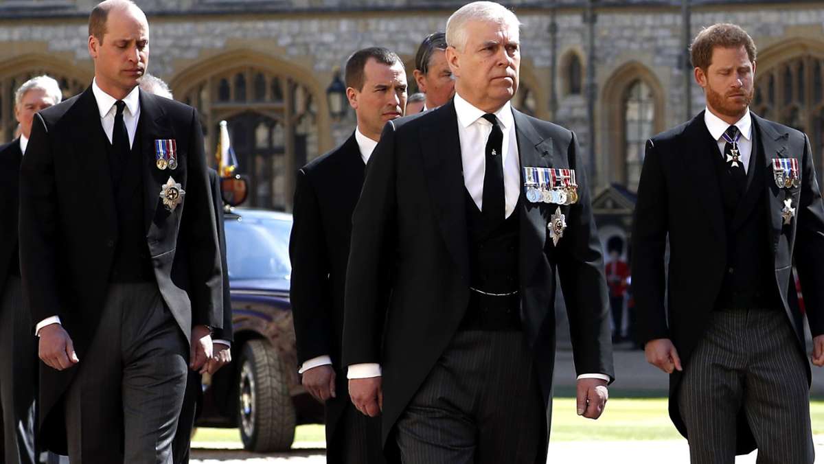 Liveblog zur Trauerfeier auf Schloss Windsor: Prinz Philip auf Schloss Windsor beigesetzt