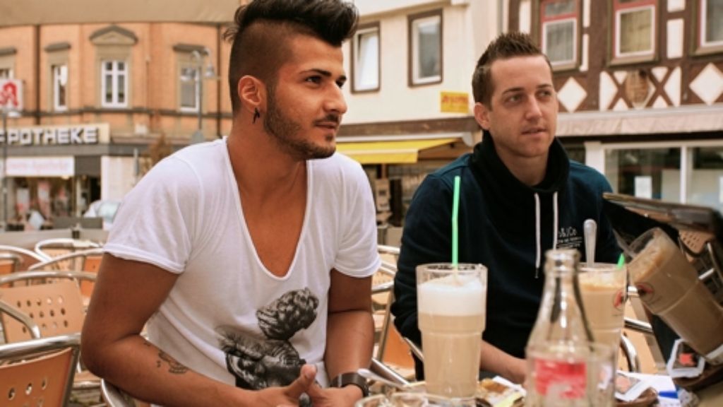 Ein Leonberger bei „Popstars“: Cem Özdemir steht kurz vor  Popstars-Finale